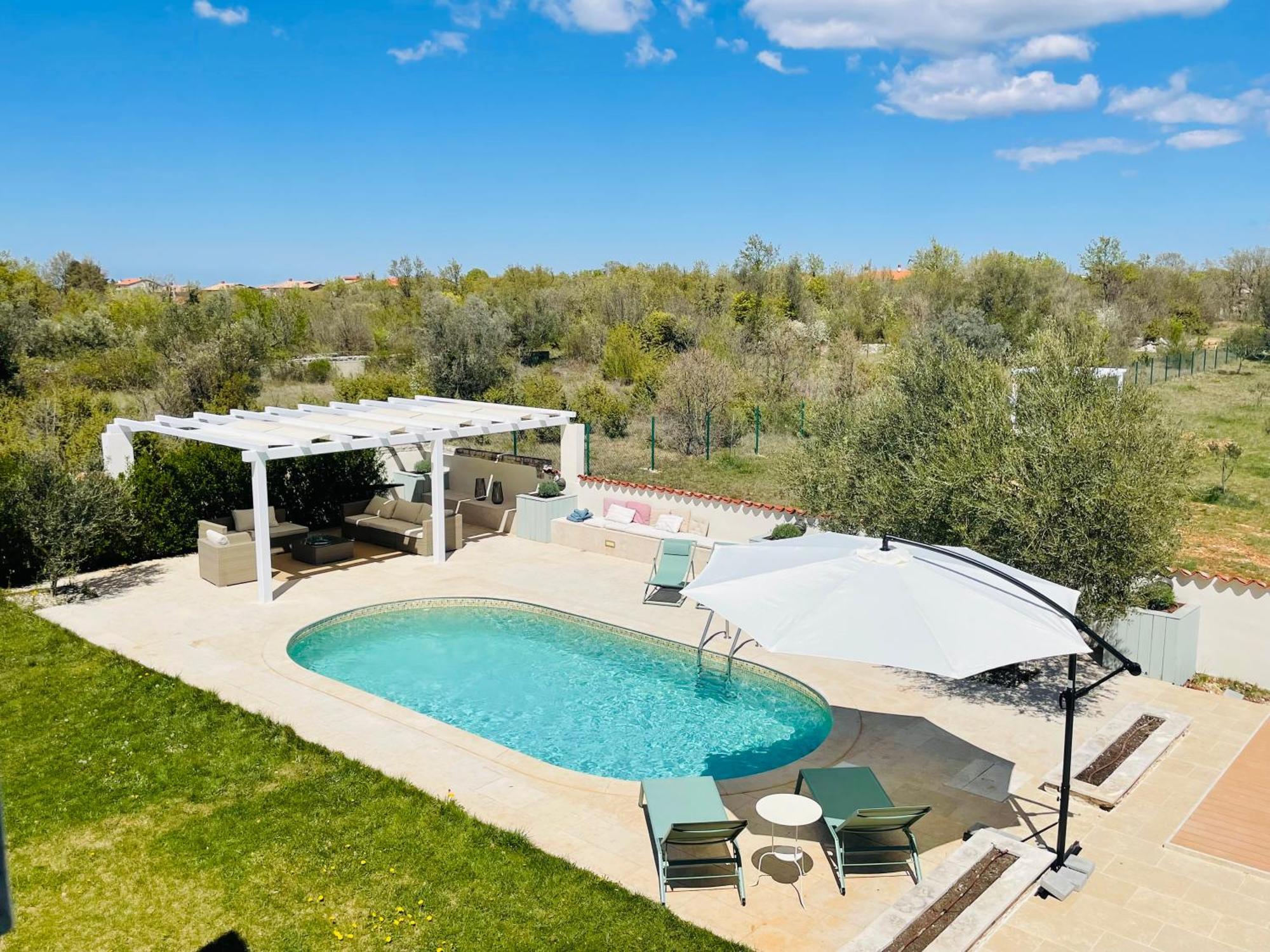 Luxury Villa In Istria - 9,000 Sqm Private Estate With Pool & Sauna, 15 Min To Sea, Near Fazana, 3 Bedrooms Jursici Экстерьер фото