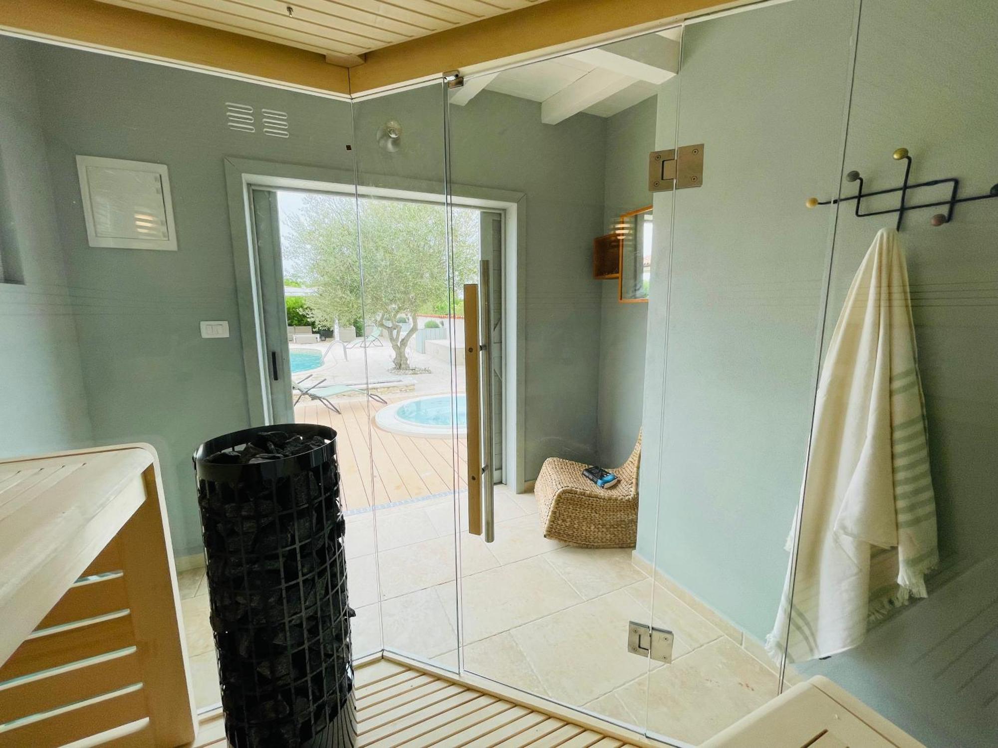 Luxury Villa In Istria - 9,000 Sqm Private Estate With Pool & Sauna, 15 Min To Sea, Near Fazana, 3 Bedrooms Jursici Экстерьер фото